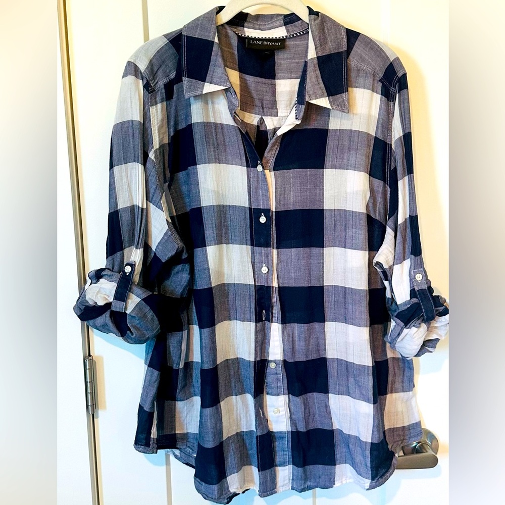 Lane Bryant Navy/White plaid button down Size 18/20